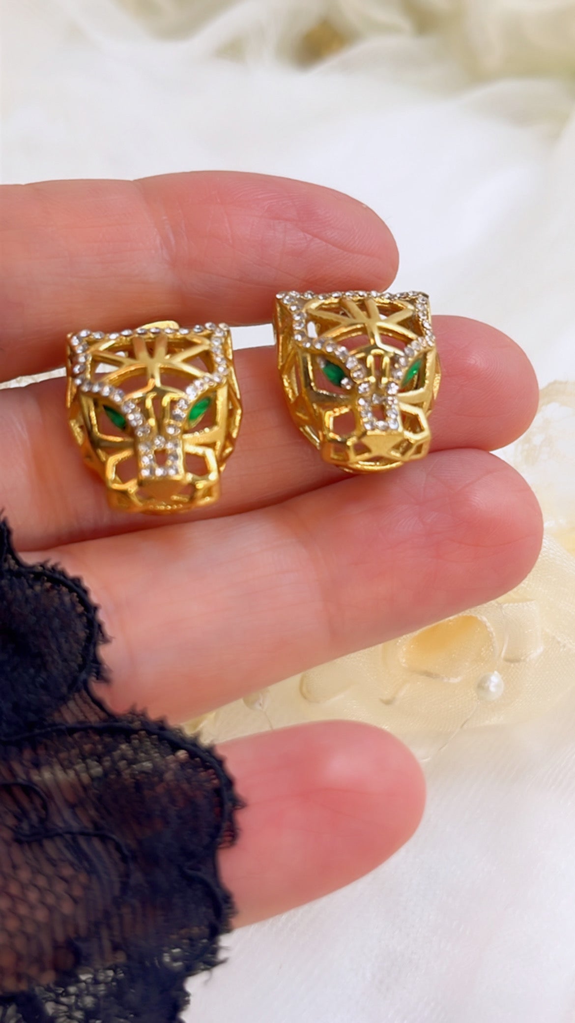 Boucle d’oreille جاكوار