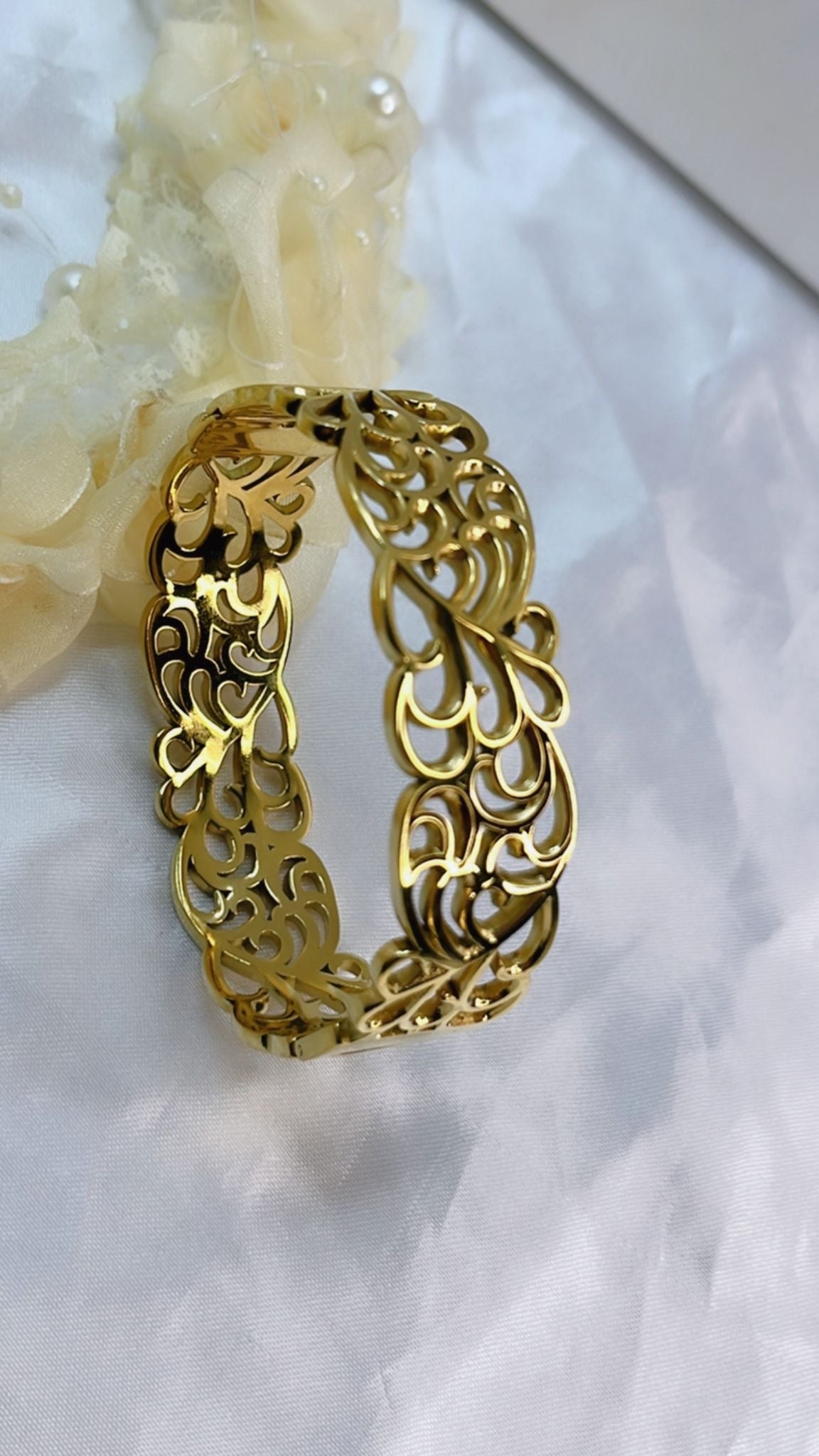 Bracelet مشبك تقليدي6cm