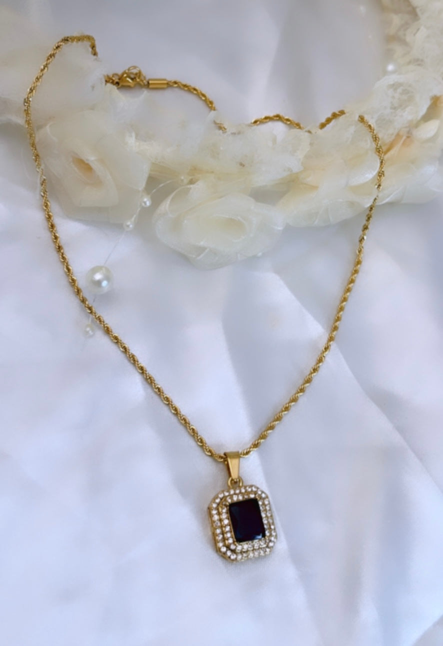 Collier safira avec perle blue