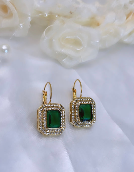 Boucle d’oreille safira avec perle verte
